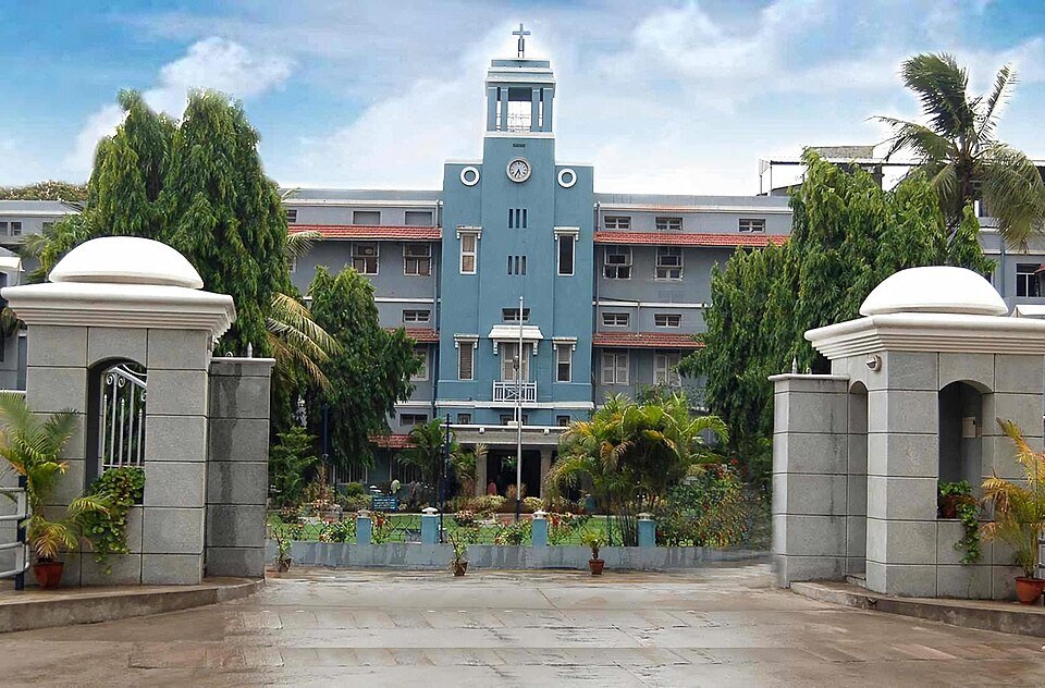 G R R College Of Nursing