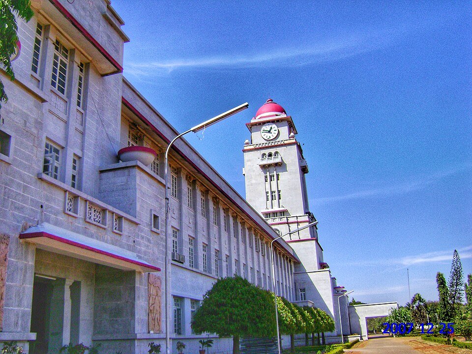 KLE College of Pharmacy, Belagavi